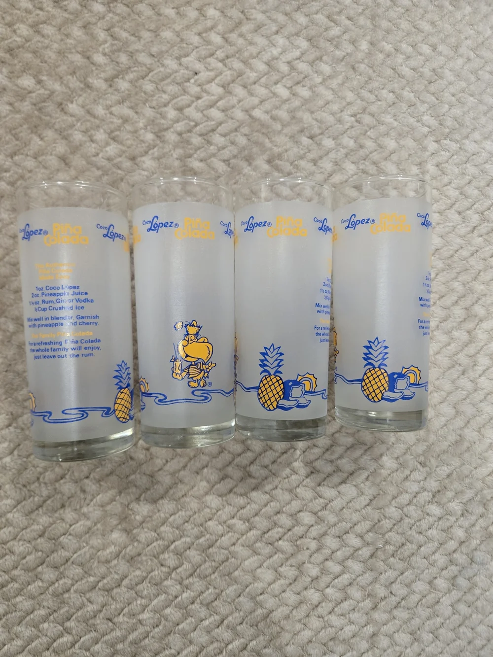 The Unbranded Brand set frosted
